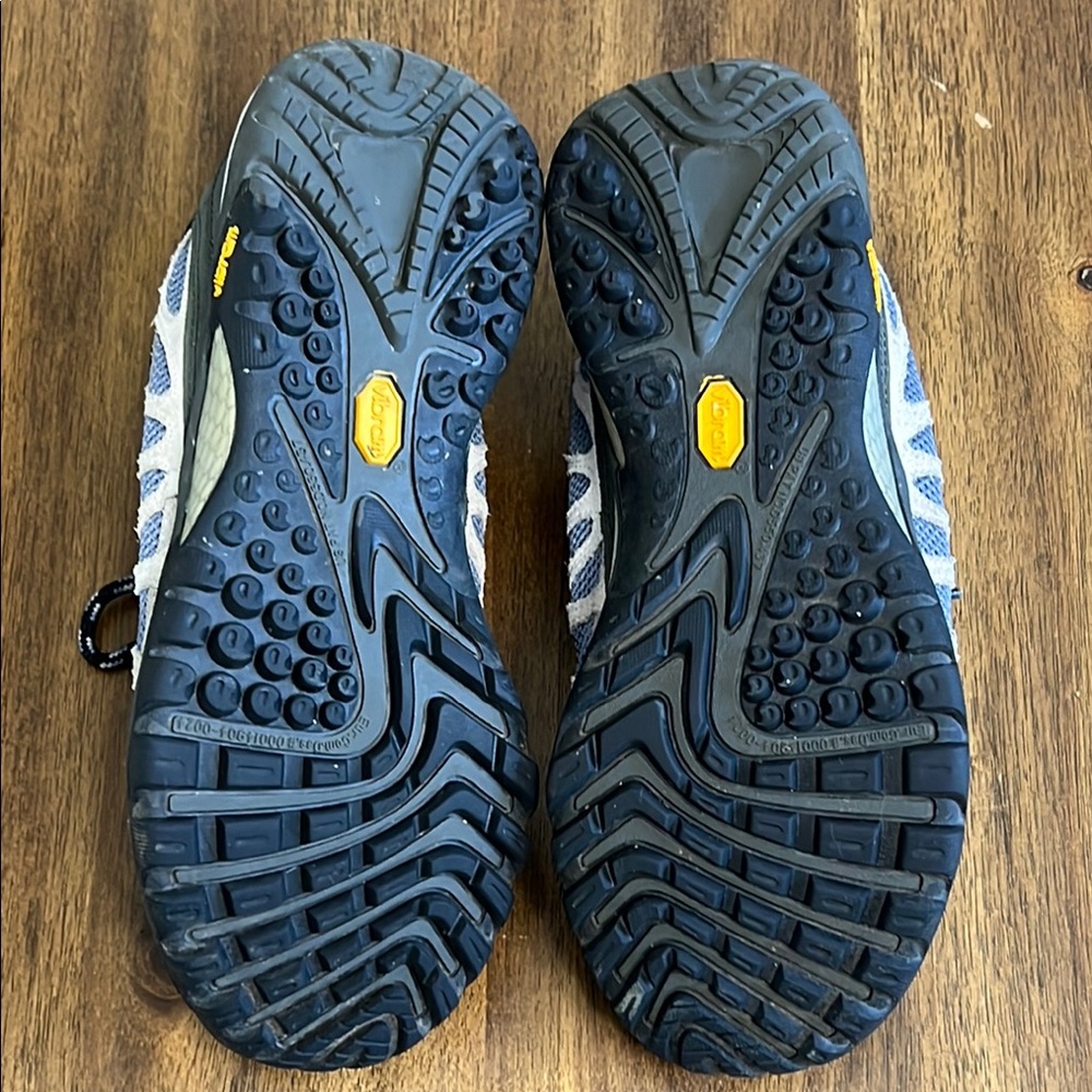 Merrell Women's Gray and Blue Trail Sneakers - Picture 13 of 17